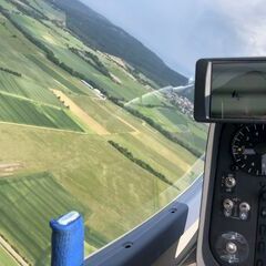 Flugwegposition um 14:36:21: Aufgenommen in der Nähe von Hochtaunuskreis, Deutschland in 603 Meter